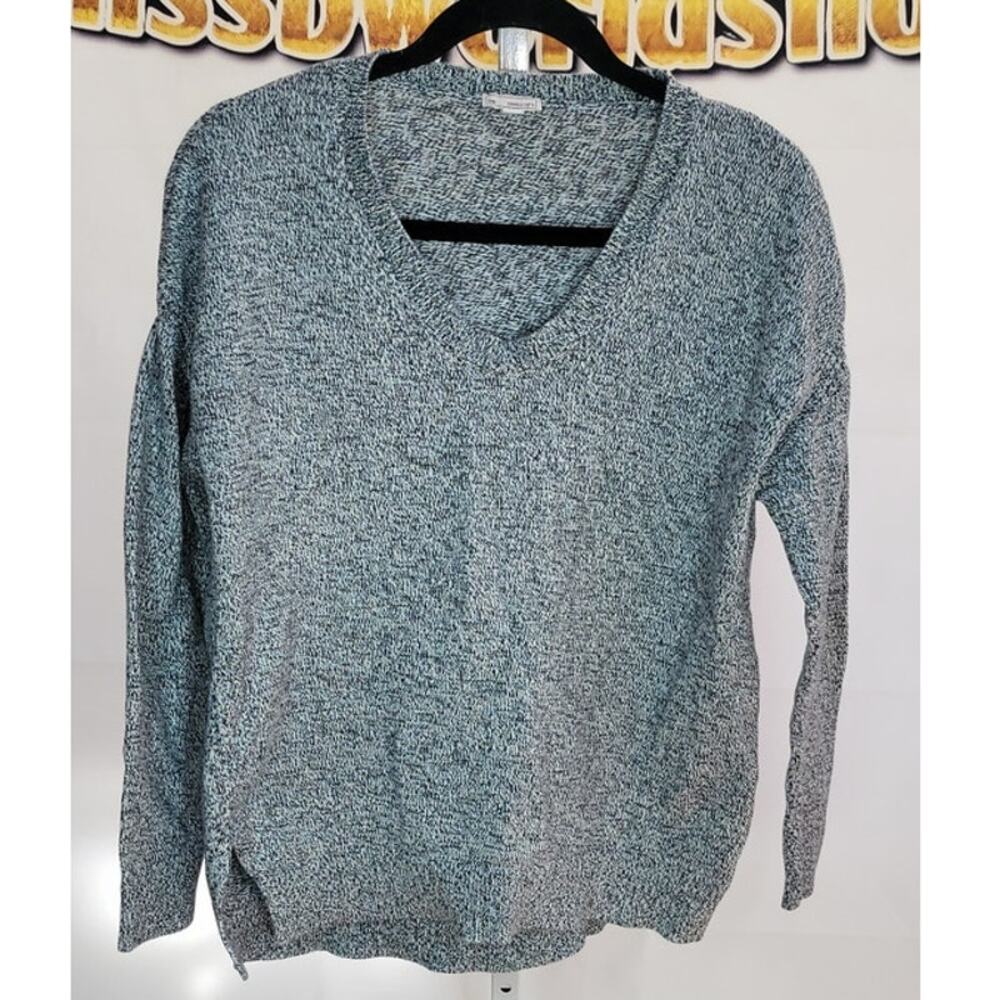 Gap Gray Knitted Long Sleeve Sweater Size M